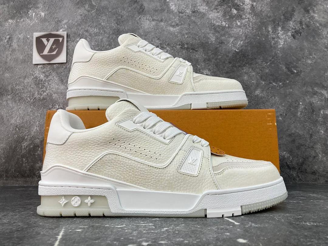 Baskets Louis Vuitton 1 LV Trainer 1 - White Monochrome, coloris White Monochrome
