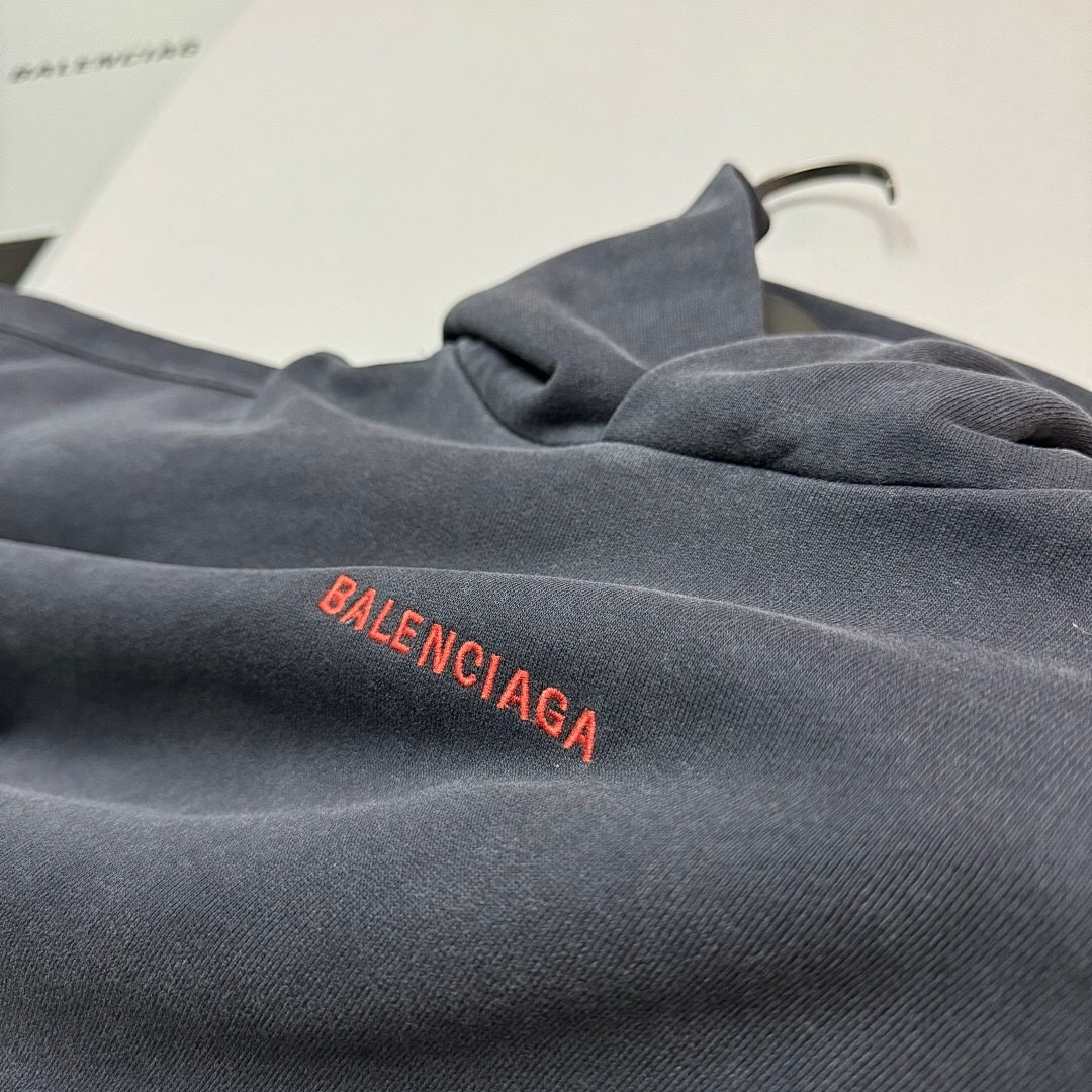 Balenciaga BA Red Embroidered - Image 12