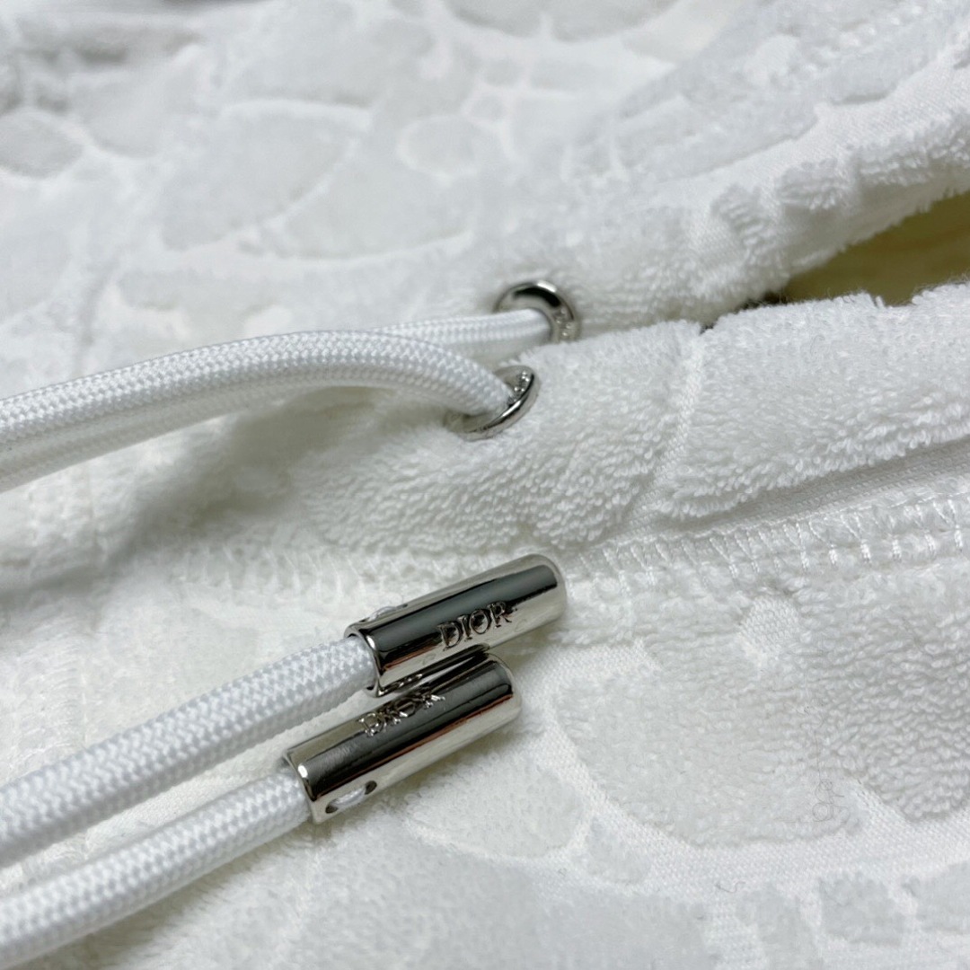 Unbranded DR Fleece - Image 8