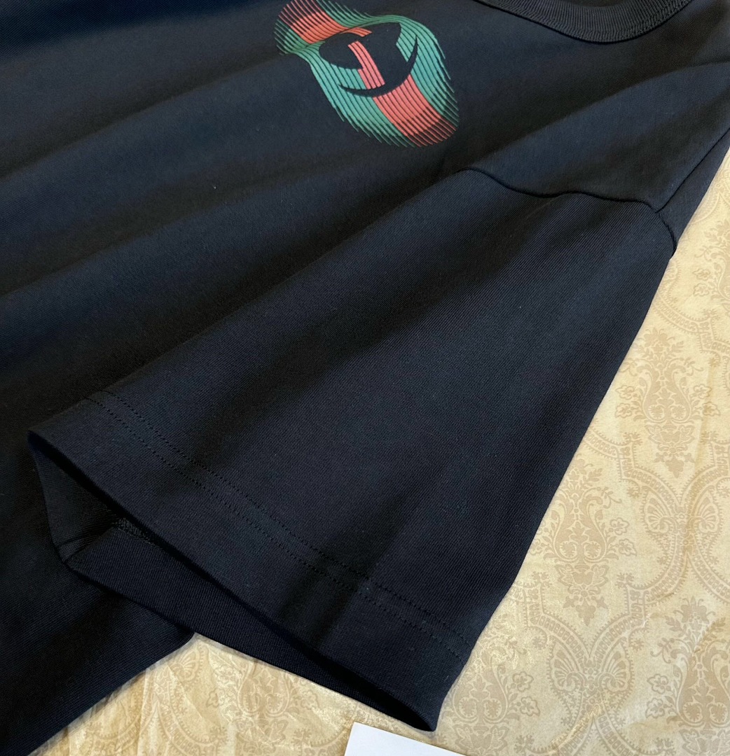 Gucci Shadow T - Image 10