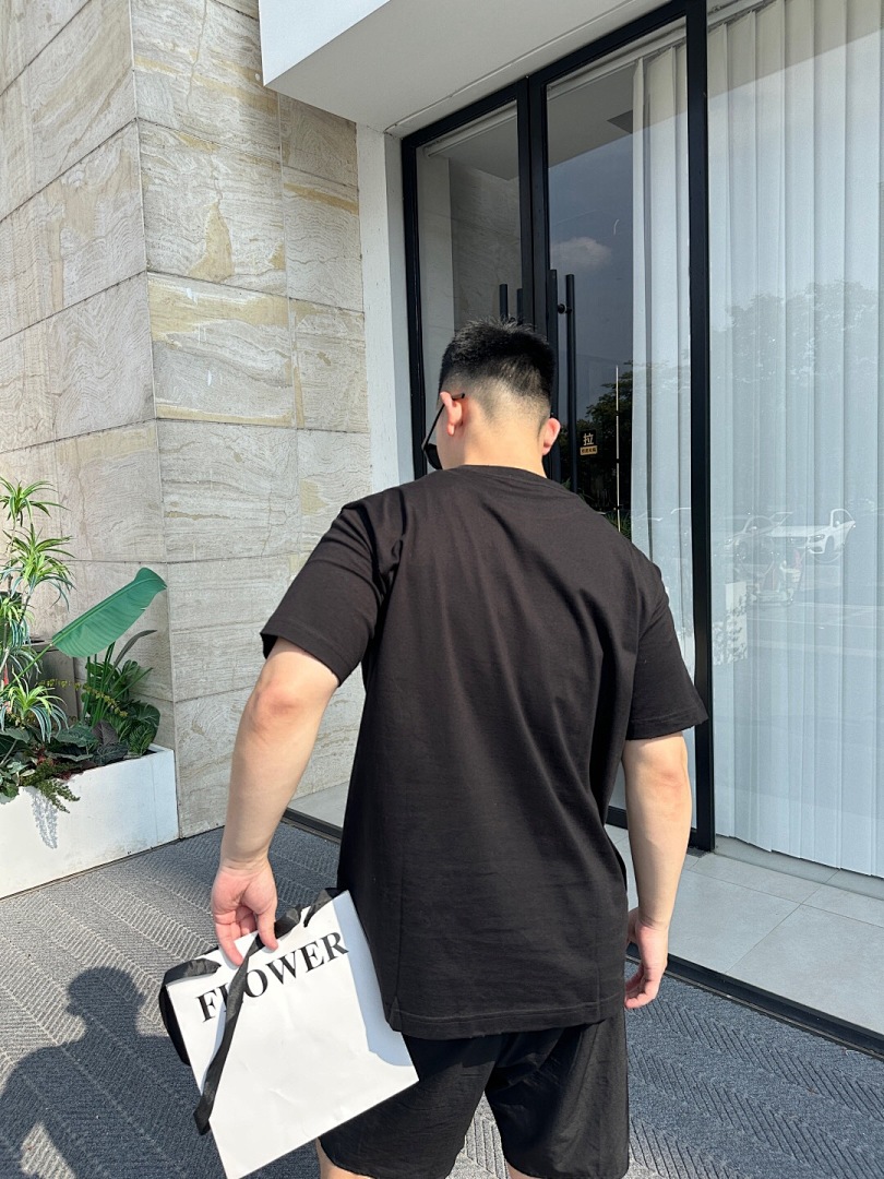 Unbranded Print T (Black) - Image 20