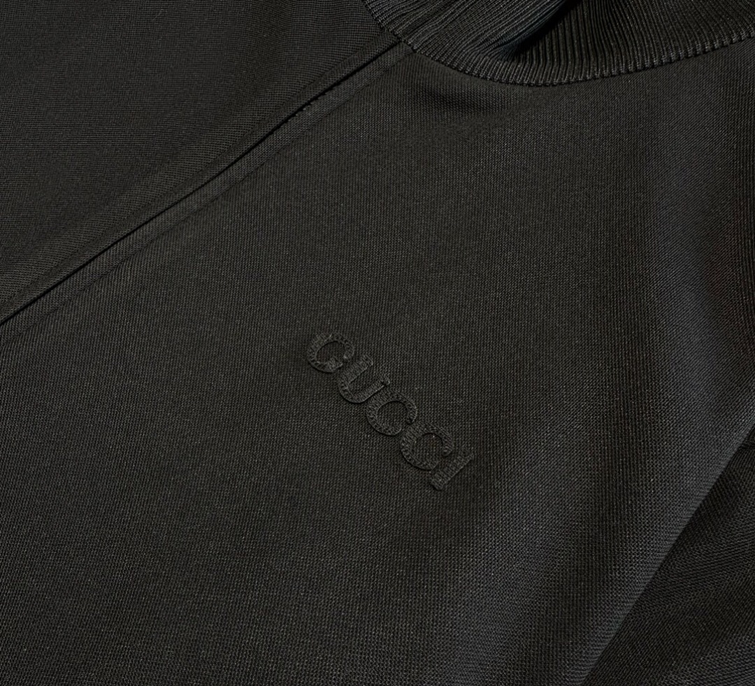 Gucci Embroidered - Image 8