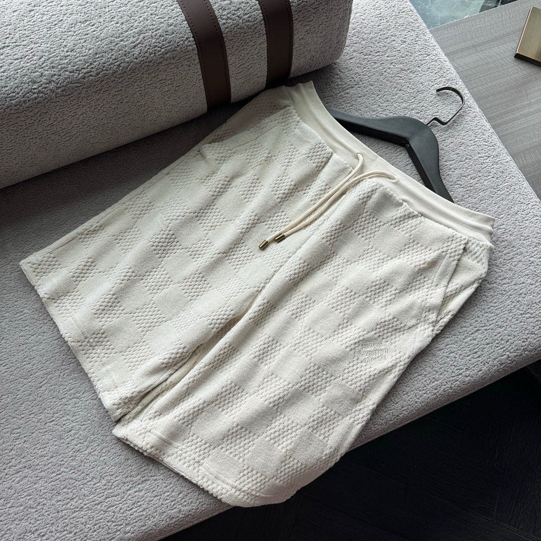 Unbranded Floral Short - Image 7
