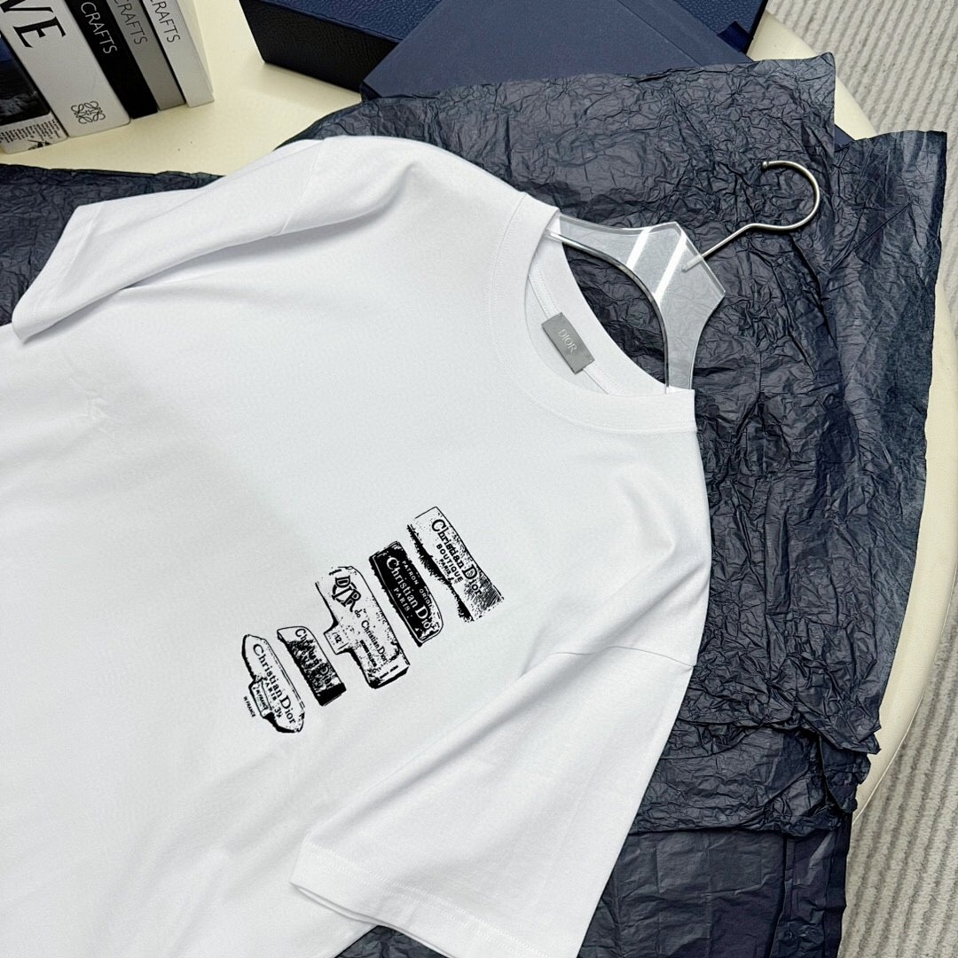 Unbranded DR Velvet Logo Print Short Sleeve - Image 3
