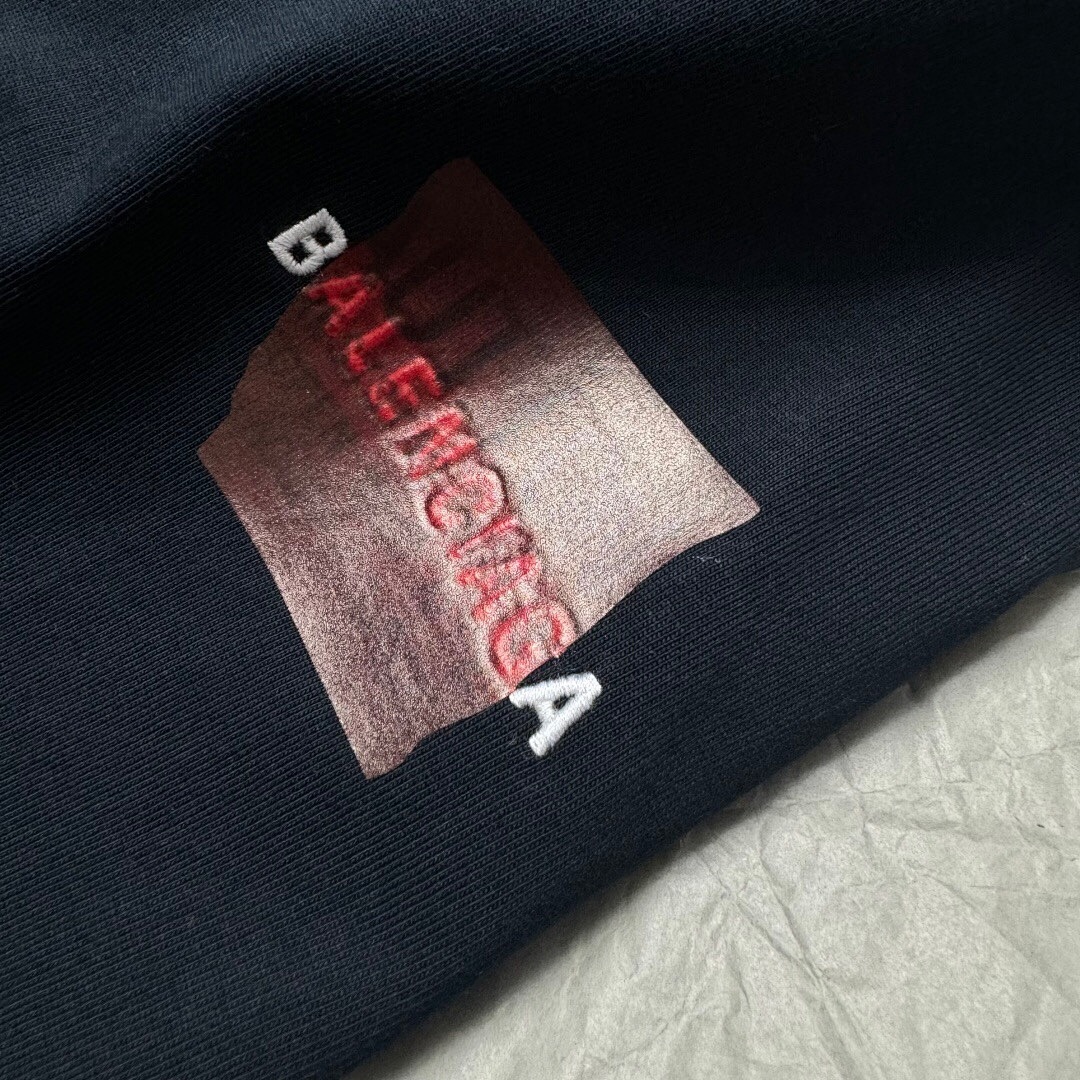Balenciaga Floral Gum Strap T - Image 10