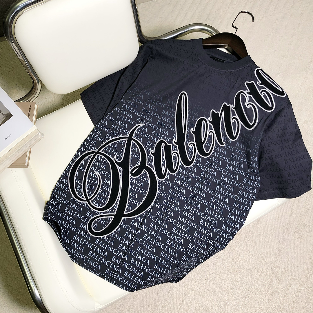 Balenciaga Print Big Embroidered T - Image 7
