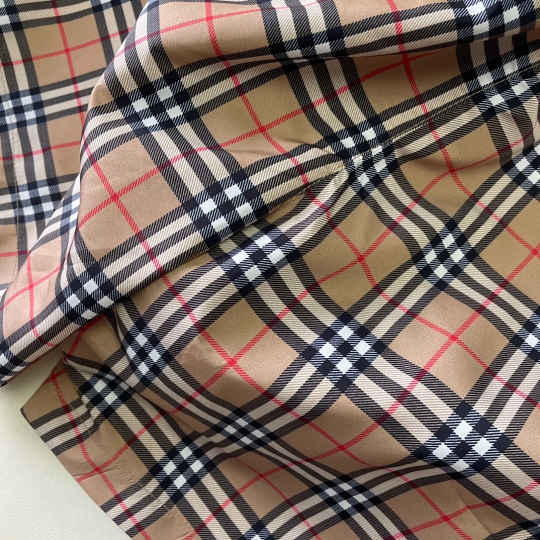 Burberry Br Short (Khaki) - Image 7