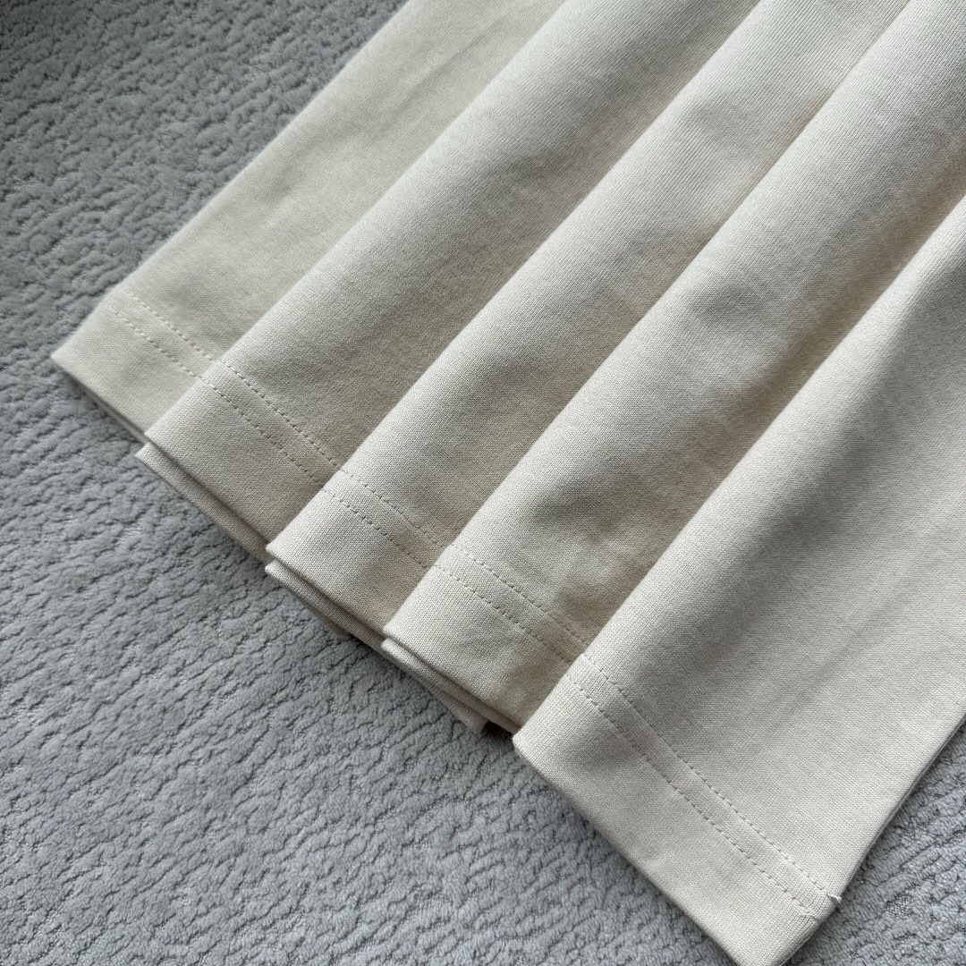Unbranded Gradient Print - Image 9