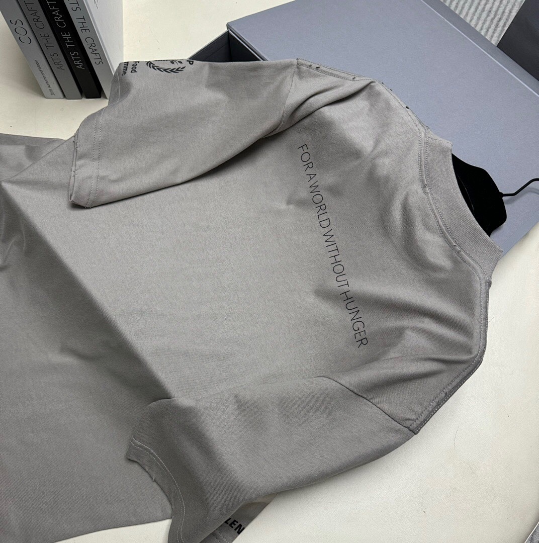 Balenciaga Limited Exclusive Short Sleeve - Image 5