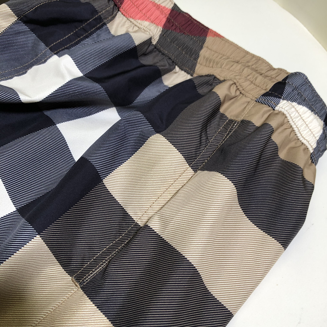 Burberry Striped Short - Image 7