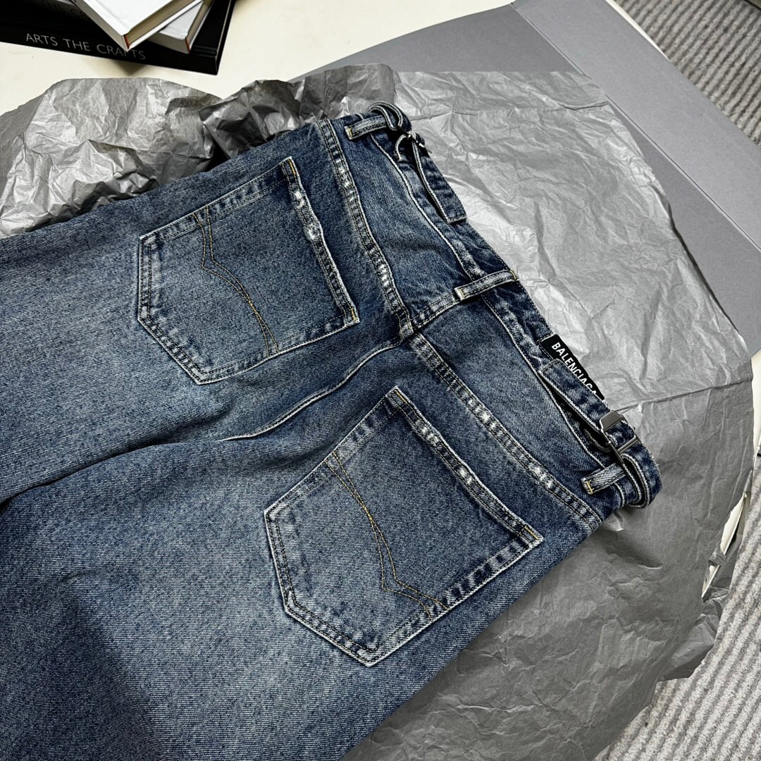 Balenciaga Other - Image 10