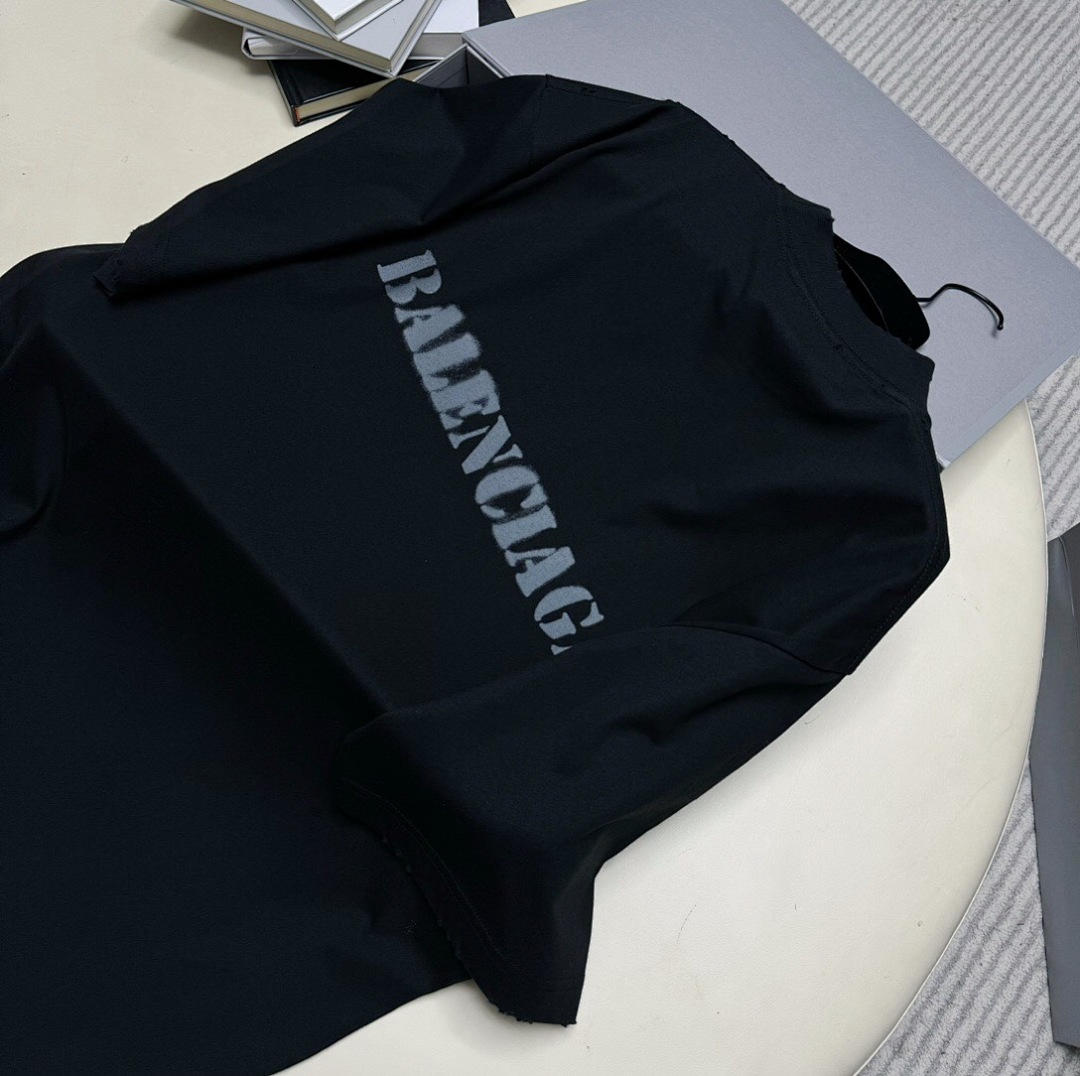 Balenciaga Short Sleeve - Image 5