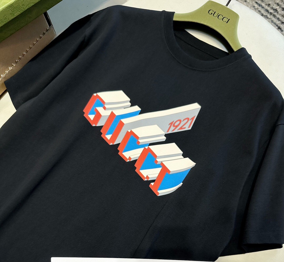 Gucci G Print Short Sleeve - Image 4