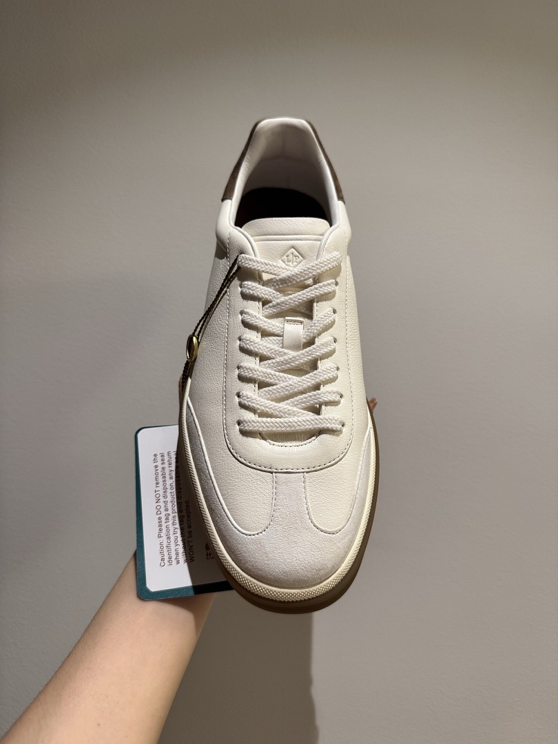 Unbranded LP - Image 17