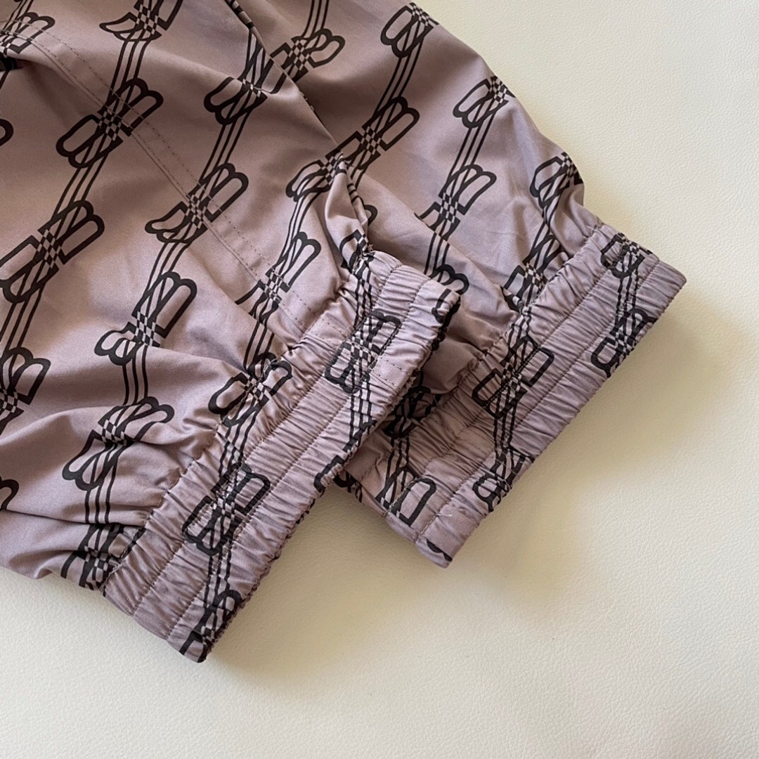 Balenciaga BB Logo Wind - Image 13