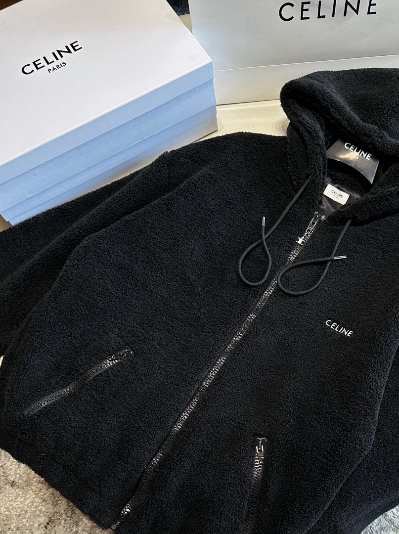 Celine Fleece - Image 5