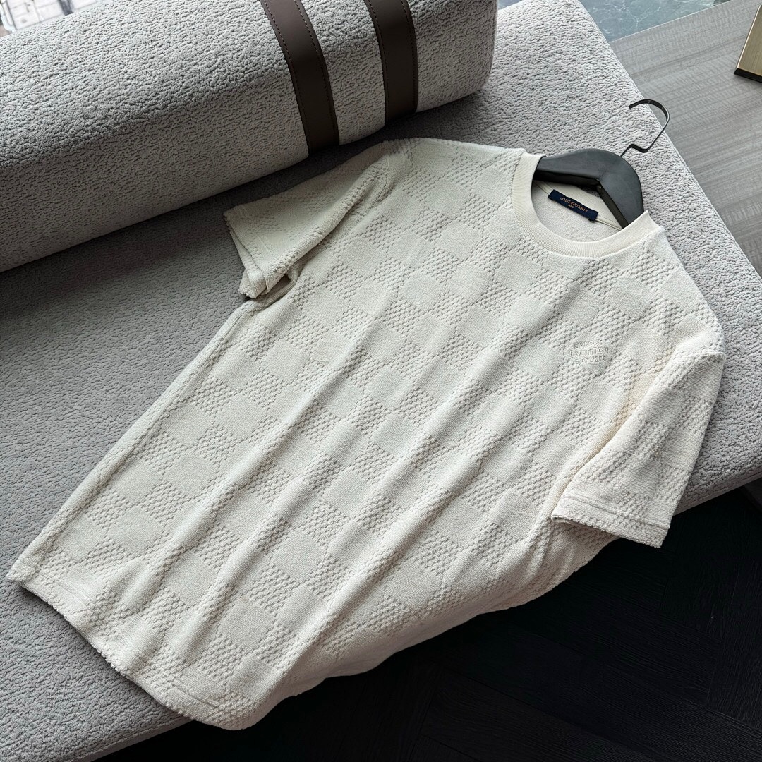 Unbranded Floral T Apricot - Image 6