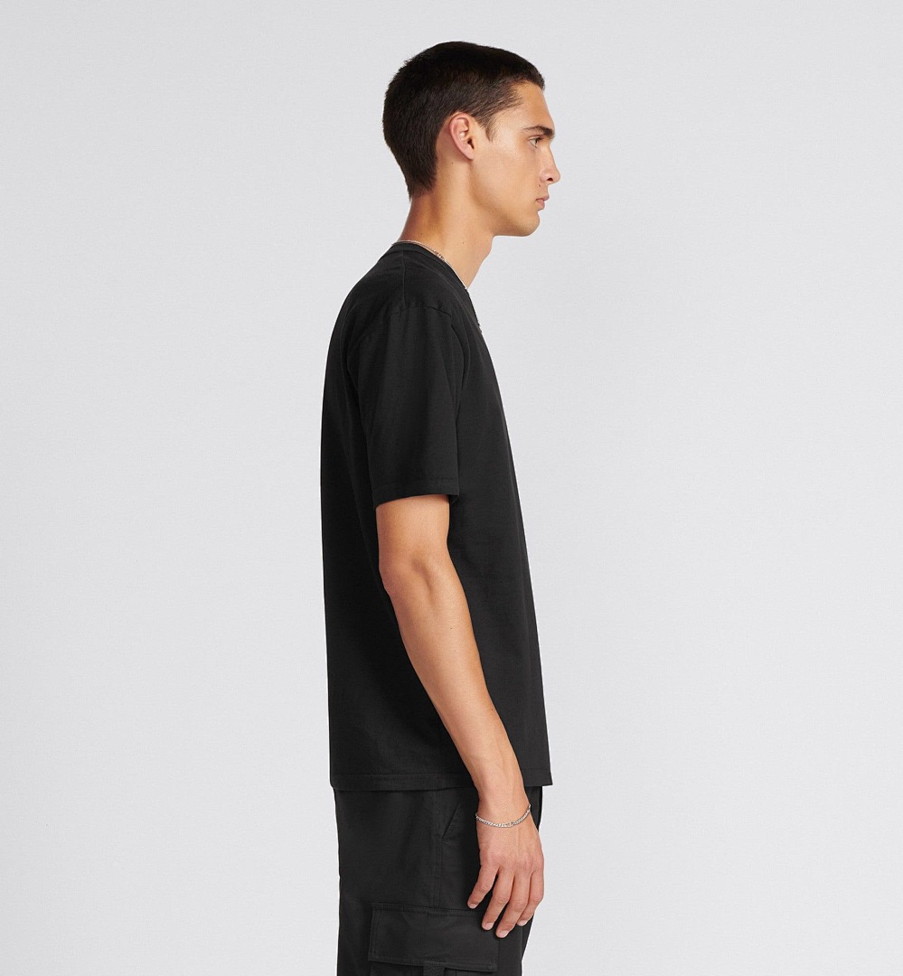 Unbranded D Color Logo Short Sleeve - Image 13