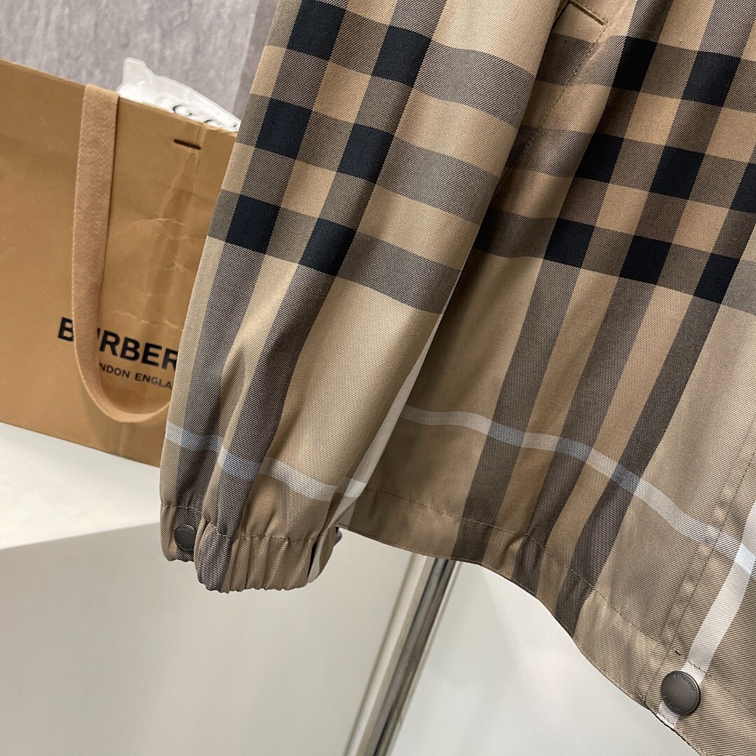 Burberry BR Plaid (Khaki) - Image 6