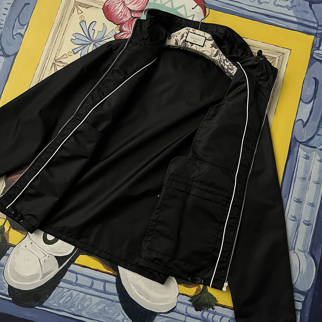 Unbranded Black Triple Label - Image 7