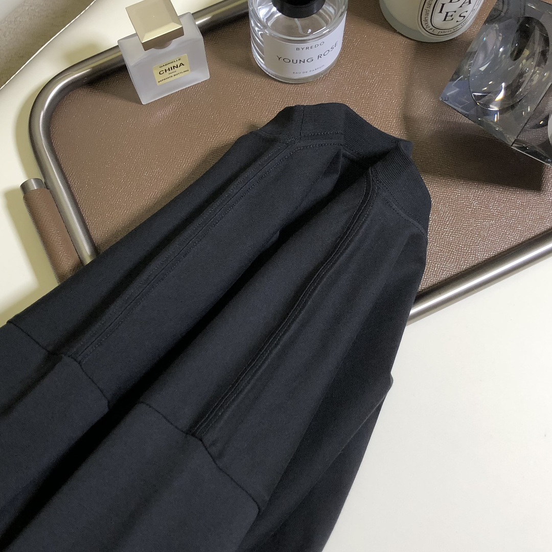 Balenciaga 3B Embroidered Print T (Black) - Image 7