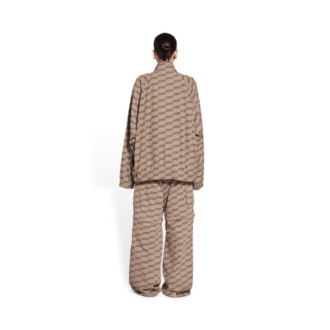 Balenciaga BB Logo Wind - Image 18