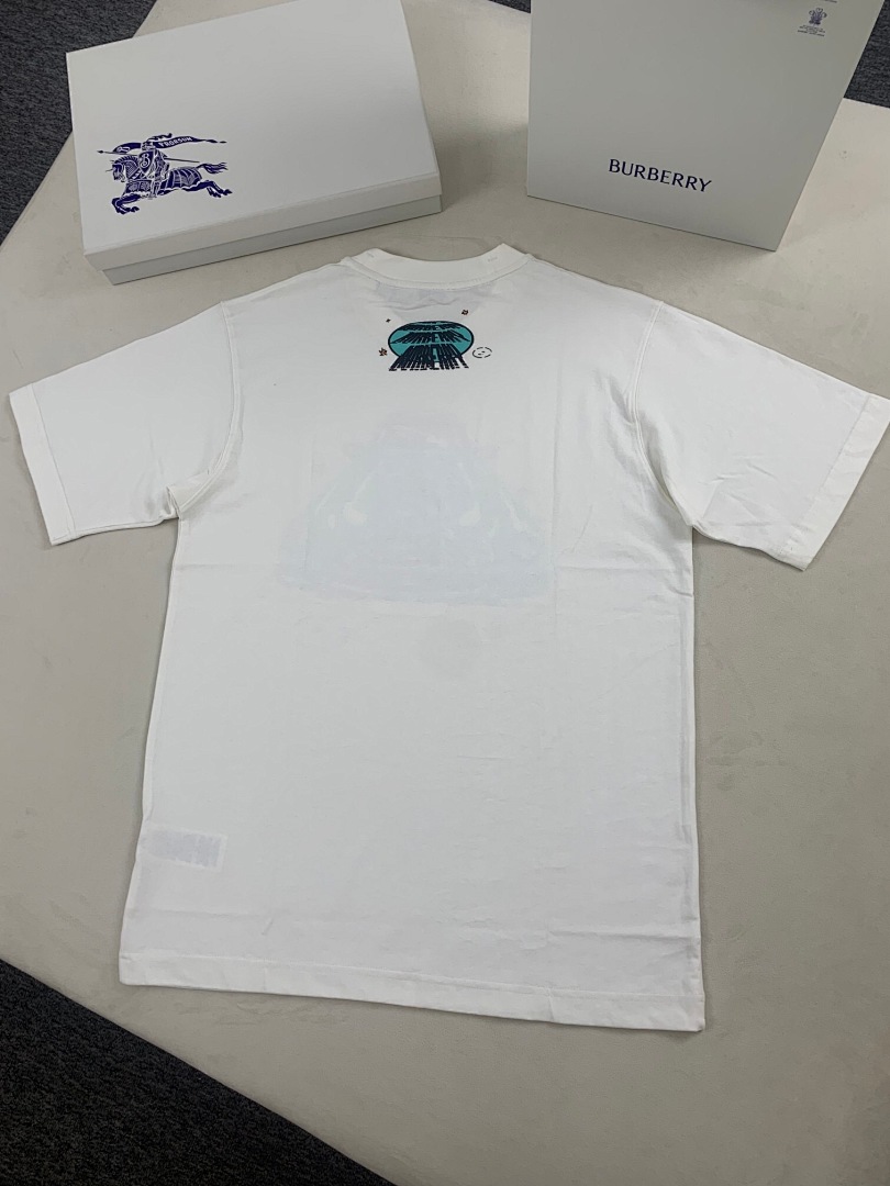 Burberry BR Short Sleeve - Image 5