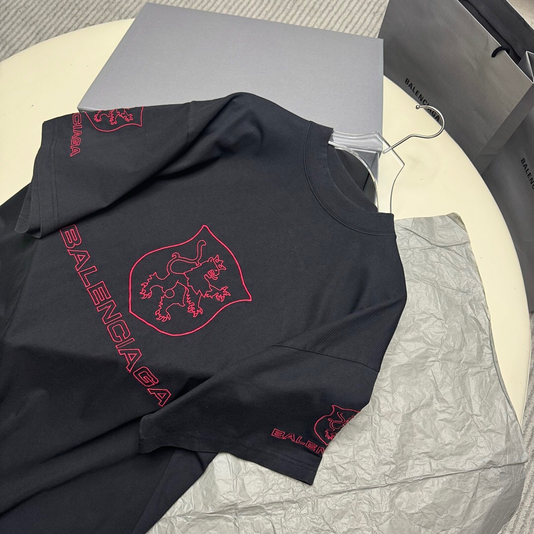 Balenciaga Embroidered Short Sleeve - Image 7