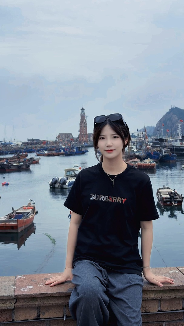 Burberry Embroidered T (Black) - Image 21