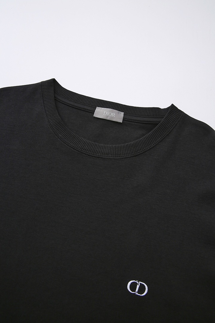Unbranded CD Small Embroidered T (Black) - Image 16