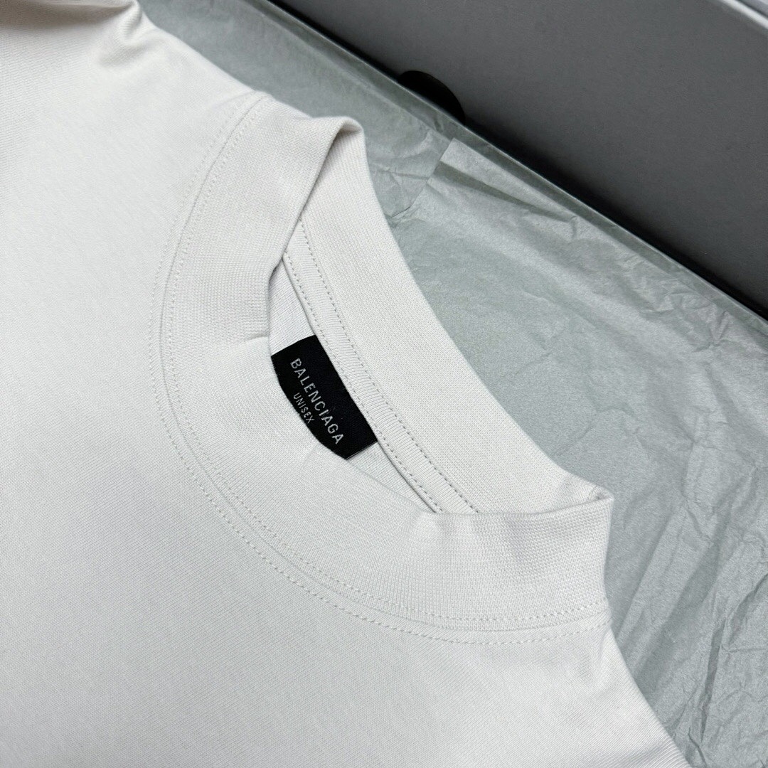 Balenciaga Print T - Image 9