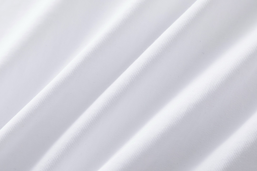 Gucci Striped Print T (White) - Image 11