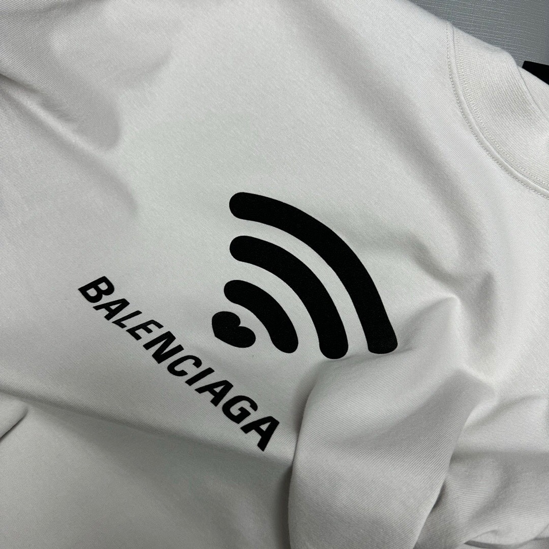 Balenciaga 520 Limited Exclusive Short Sleeve - Image 10