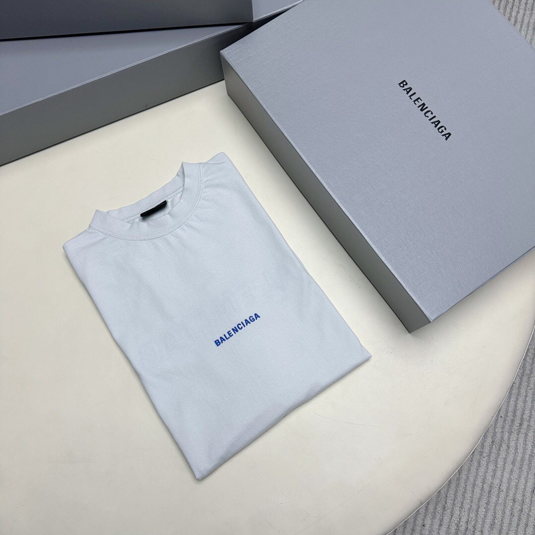 Balenciaga Sleeve T - Image 14