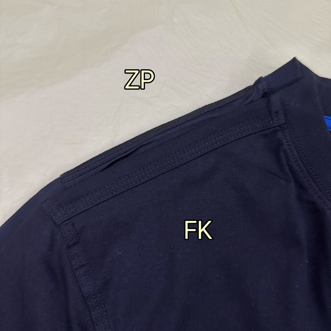 Burberry Embroidered T - Image 9
