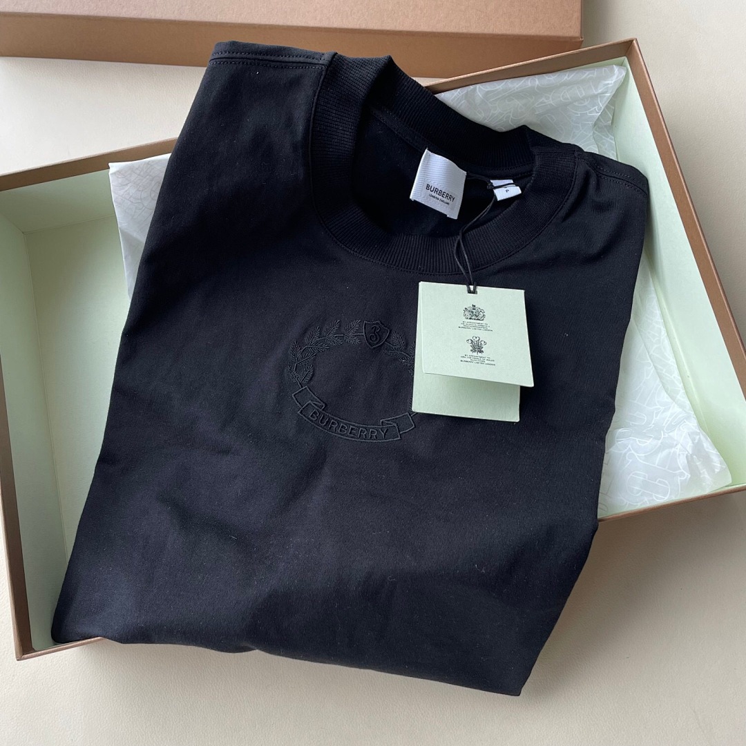 Burberry Leaf Embroidered Short Sleeve (Black) - Image 4