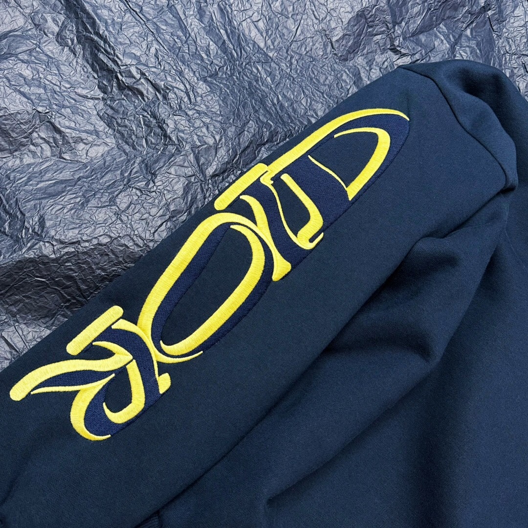 Unbranded DR Big Embroidered - Image 8