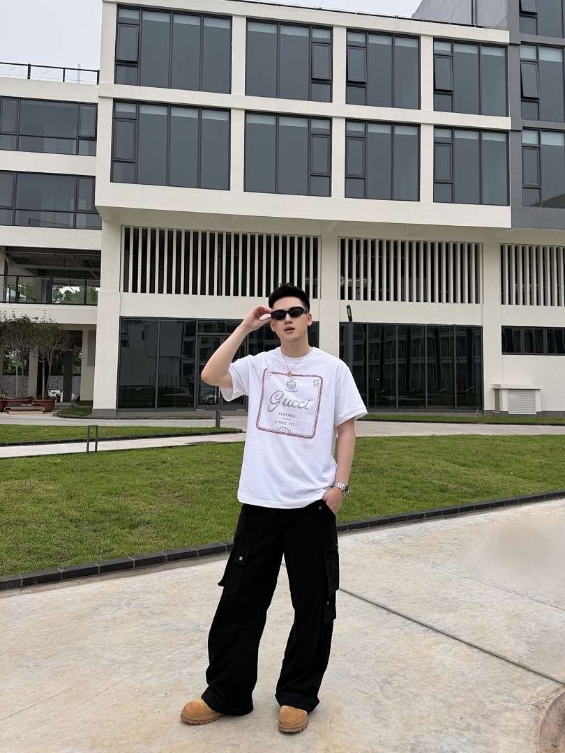 Gucci White 1921 Print Short Sleeve - Image 17