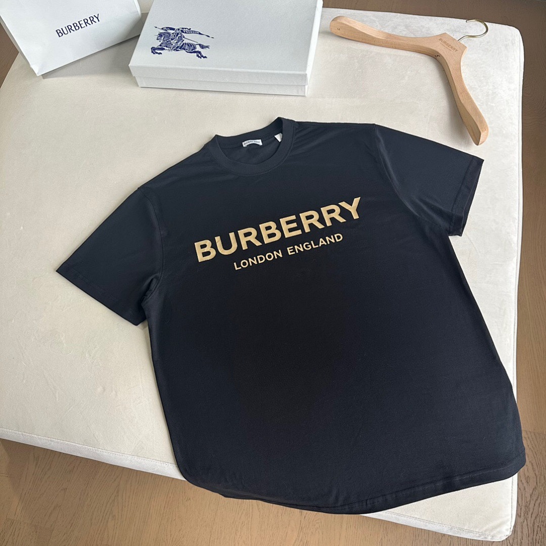 Burberry BU Gold Print T - Image 5
