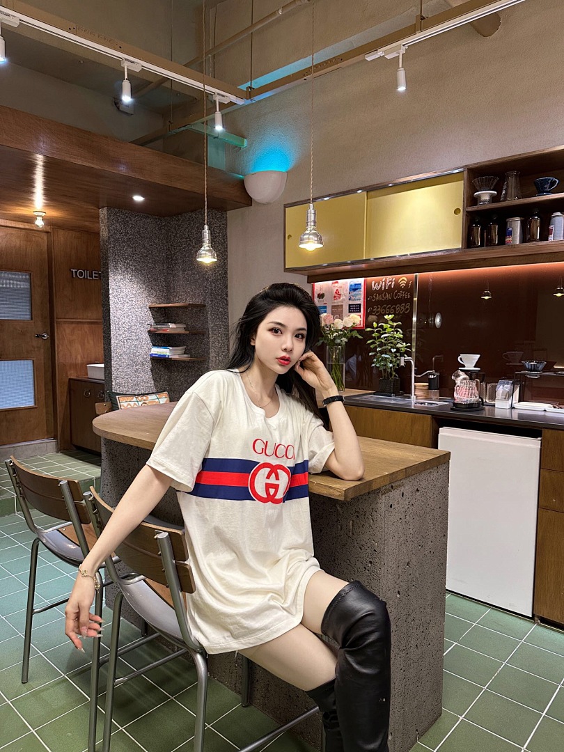 Gucci Red Blue Double G Short Sleeve - Image 15