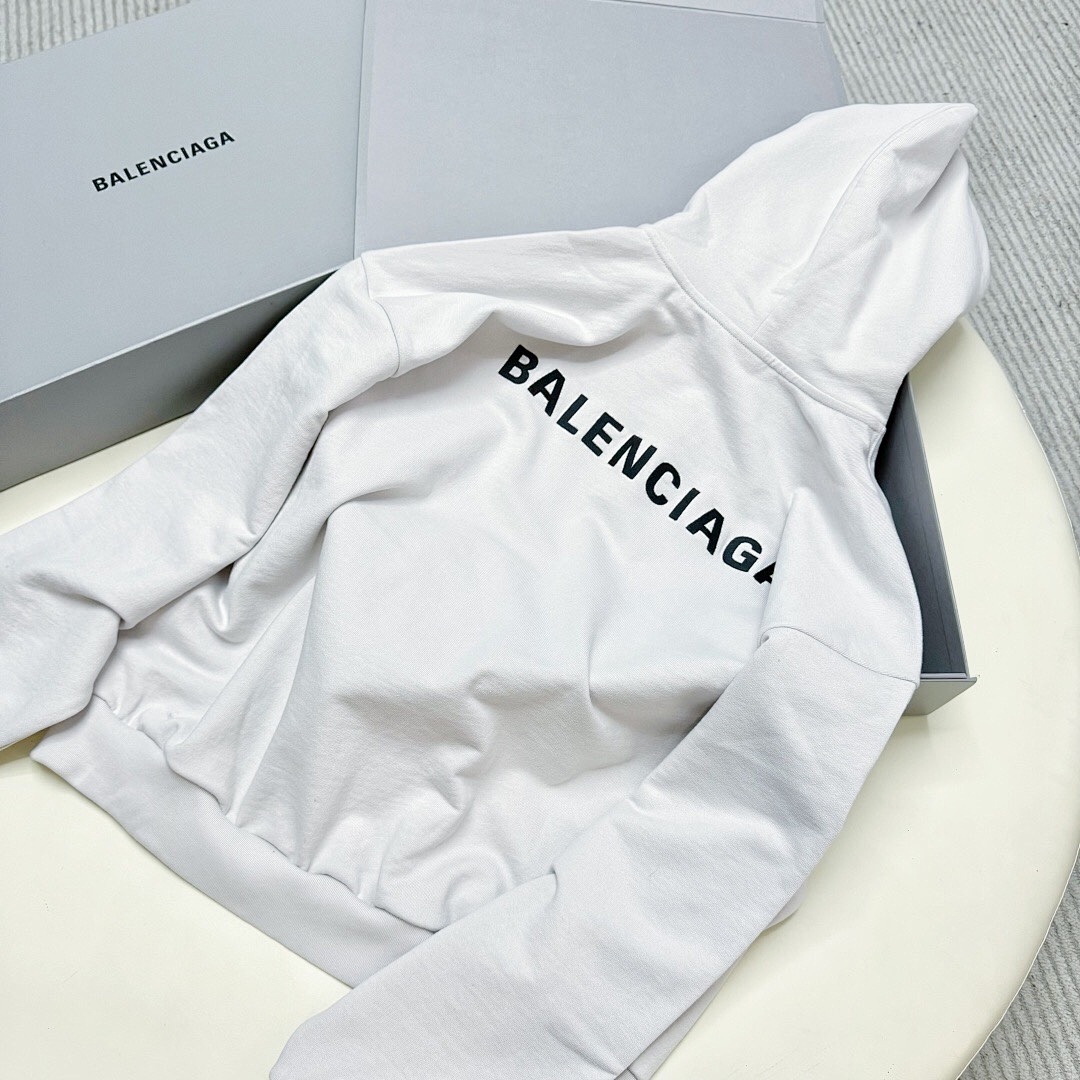 Balenciaga Apricot - Image 11