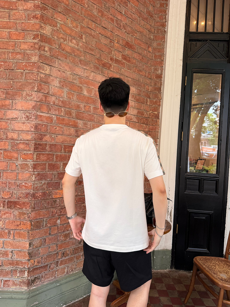 Burberry Embroidered Plaid T (White) - Image 17