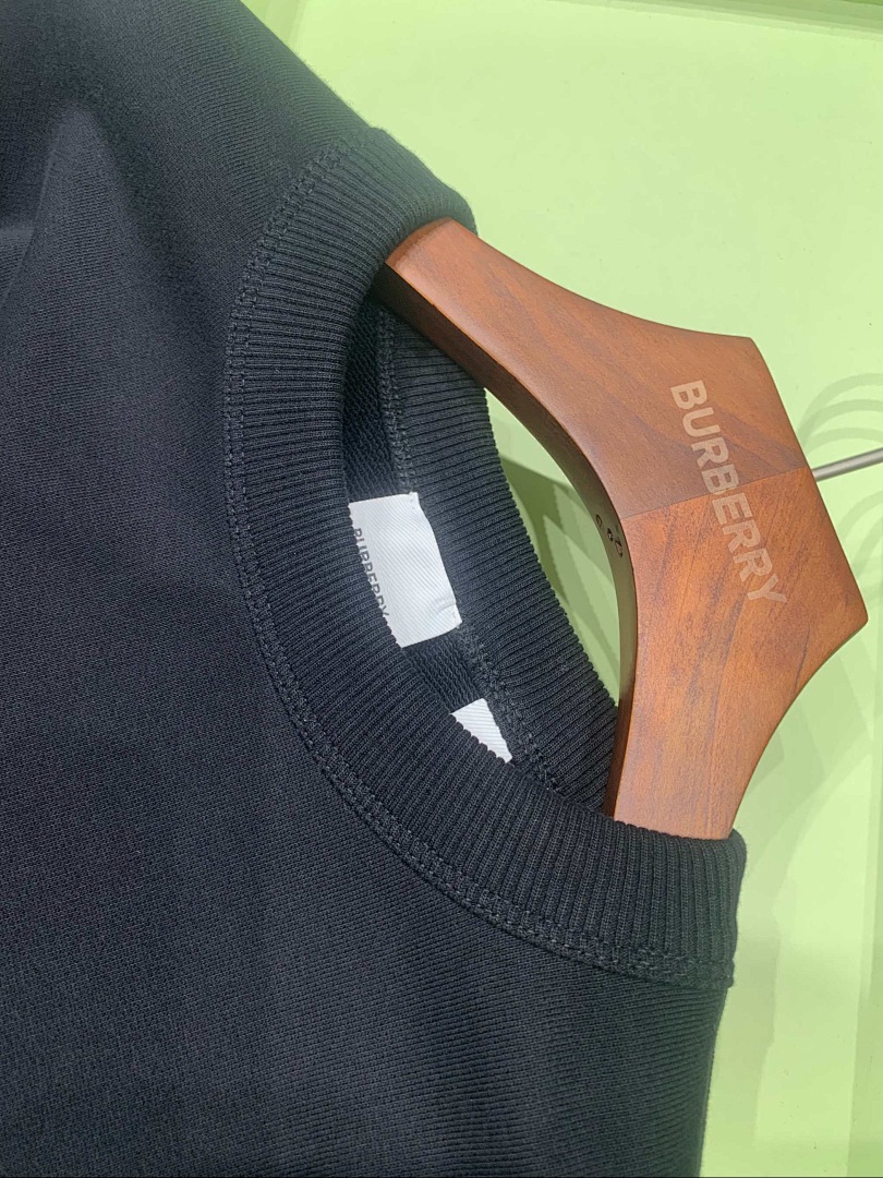 Burberry BR Floral (Black) - Image 6