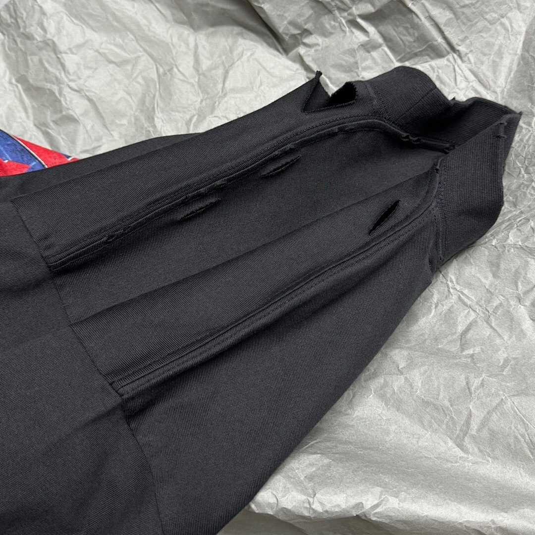 Balenciaga Star Print Short Sleeve - Image 9
