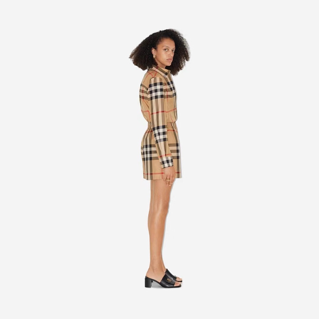Burberry R Plaid Cotton Short (Women) - Image 17