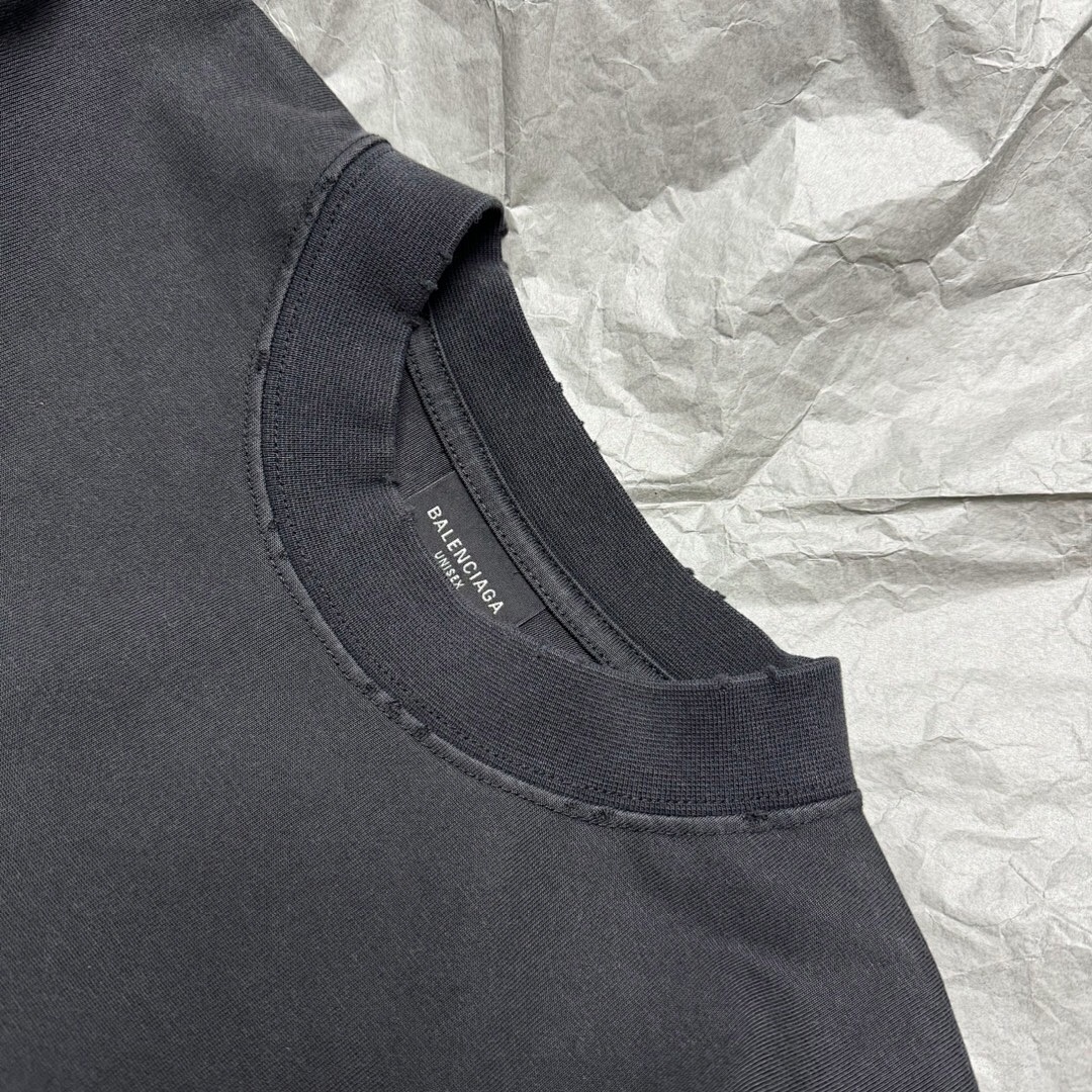 Balenciaga Print Short Sleeve - Image 6