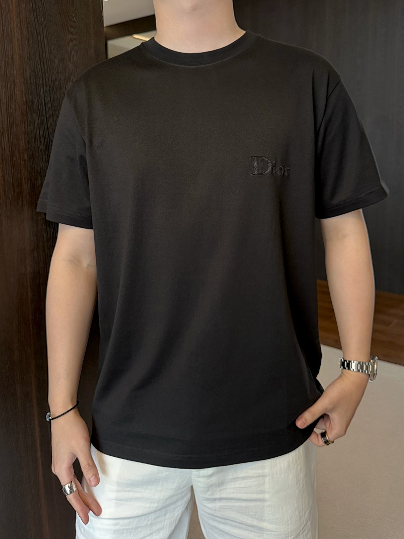 Unbranded DR Embroidered T (Black) - Image 23