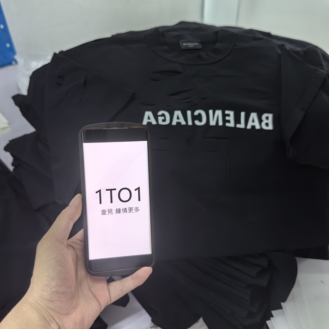 Balenciaga Short Sleeve (Black) - Image 2