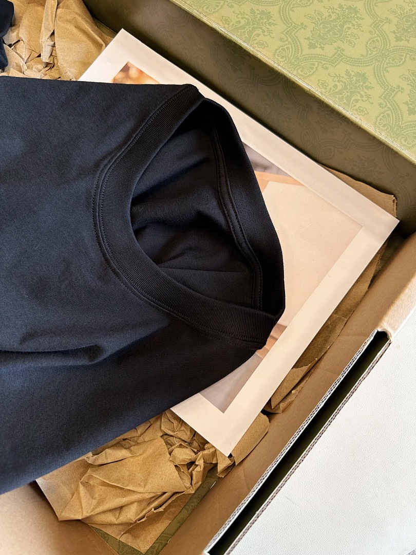 Gucci G Small Long Sleeve T (Black) - Image 10