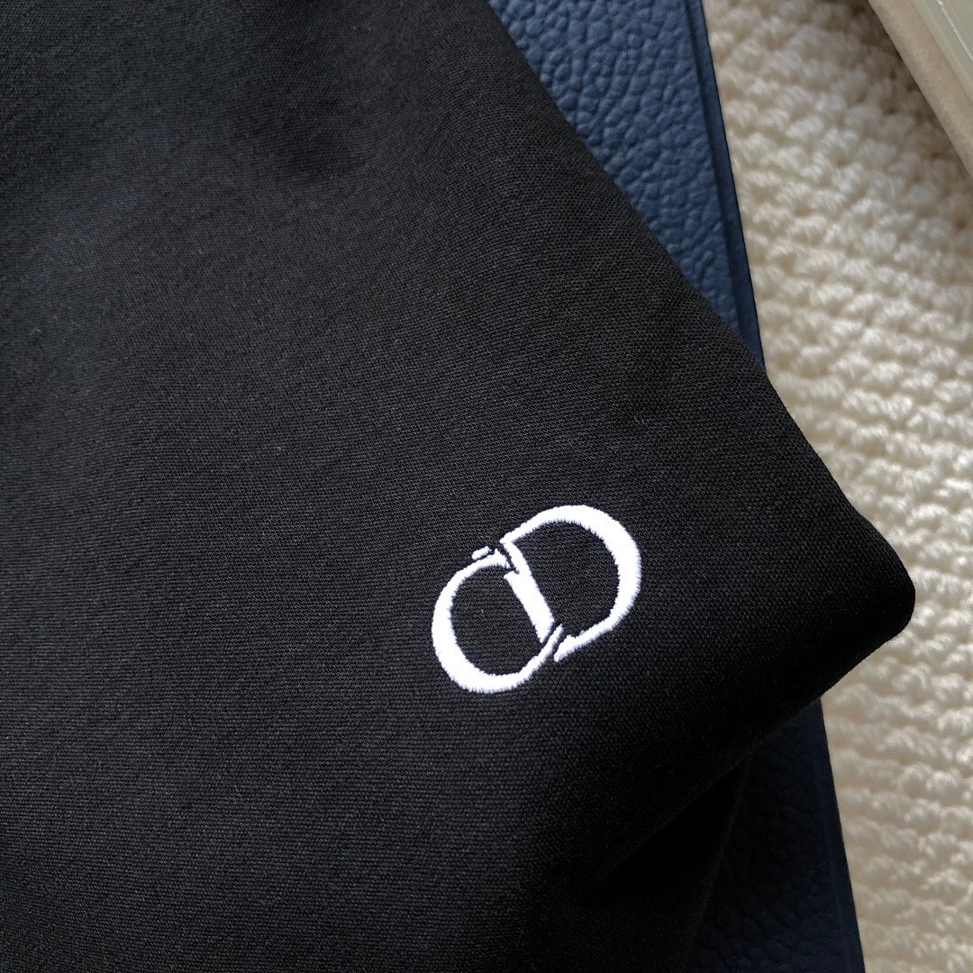 Unbranded CD Small Embroidered T (Black) - Image 11
